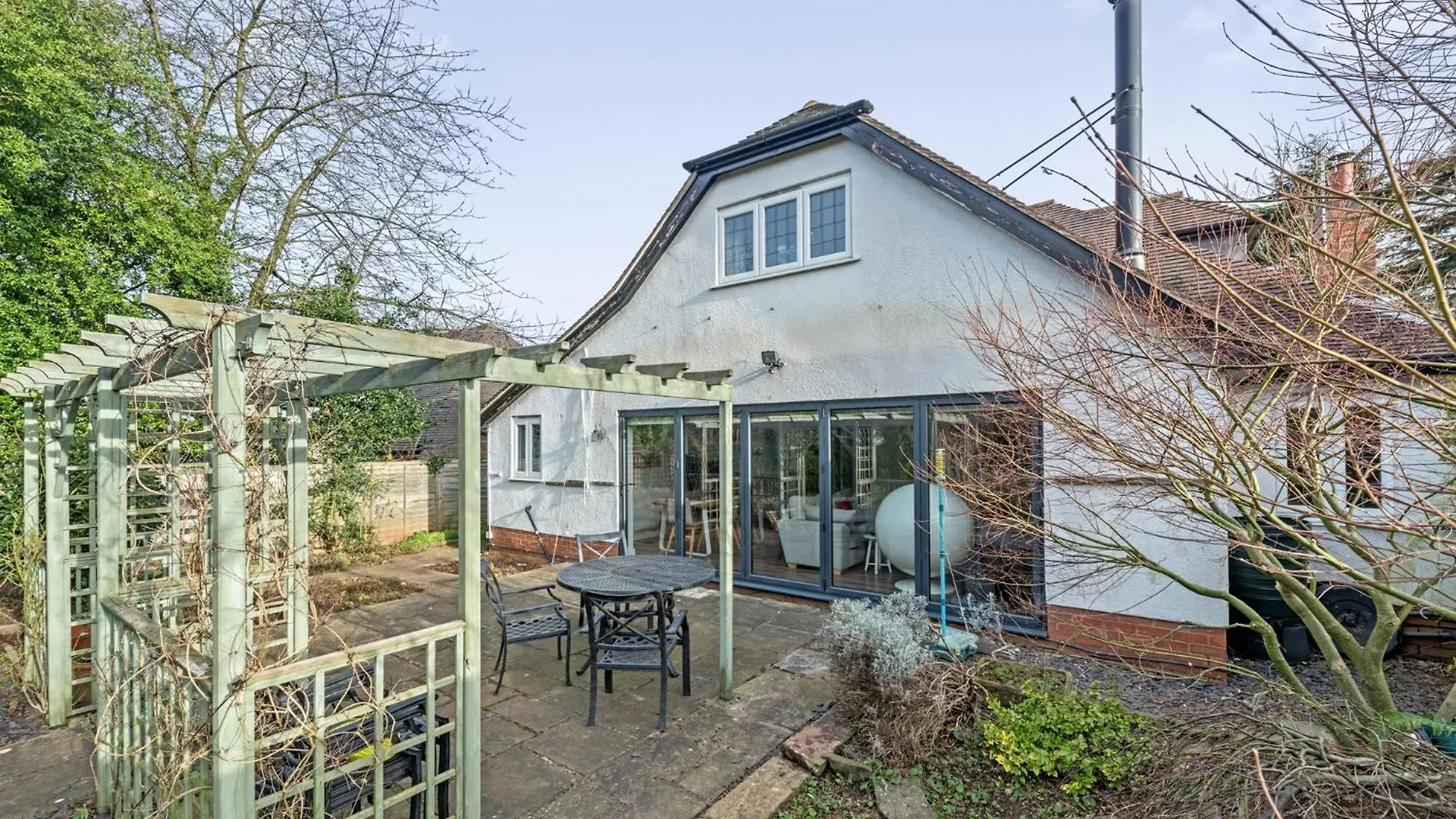 Spacious 4 Bedroom House With Lovely Large Garden Nottingham 0*,  United Kingdom