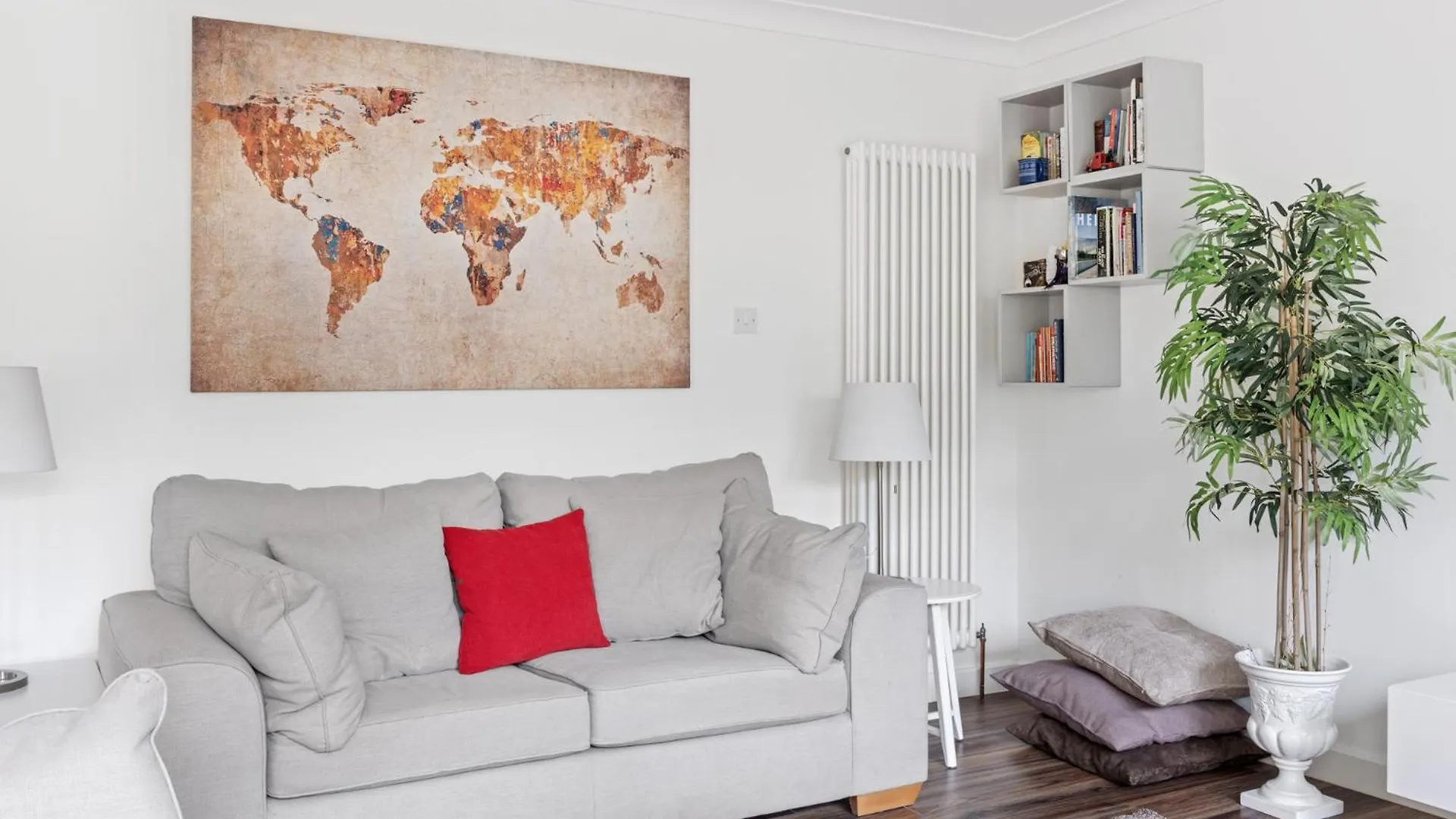 Spacious 4 Bedroom House With Lovely Large Garden Ноттингем